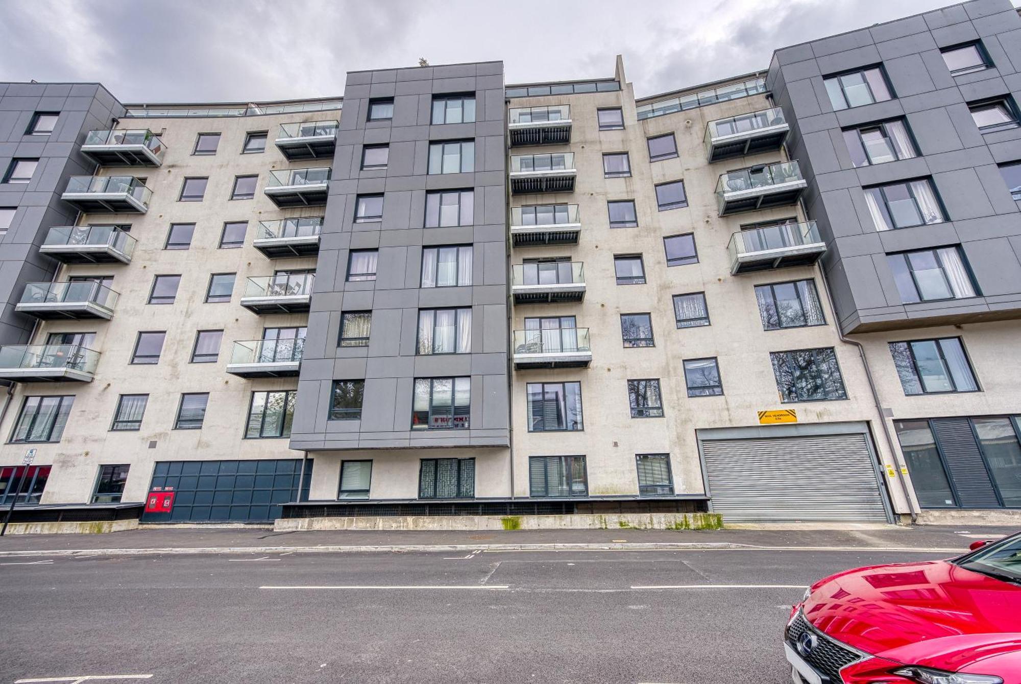 1 Bedroom Ocean Village Luxurious, Stylish & Cosy Apartment, Central Location In Southampton, Sleeps 4 - Summer Special Offer! - By Blue Puffin Stays Exterior photo